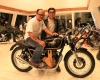 two-wheels-garage-cruisin-71