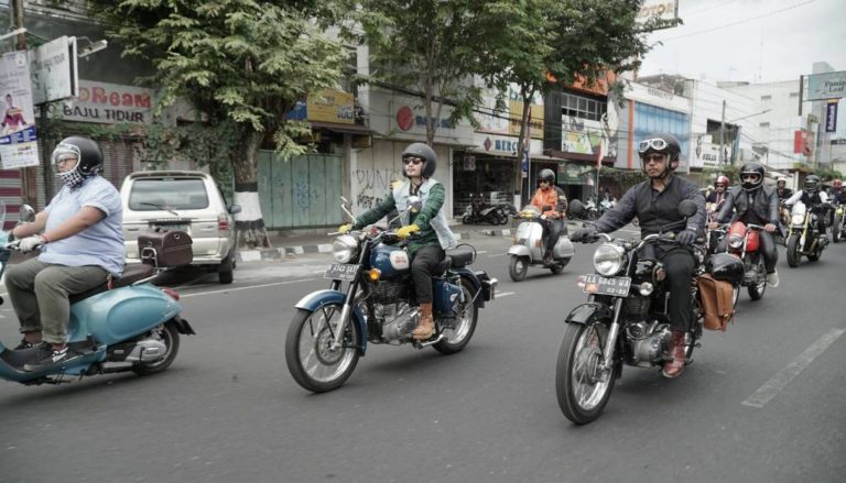 DISTINGUISHED GENTLEMAN RIDE YOGYAKARTA 2017 : DGR Is Social Movement