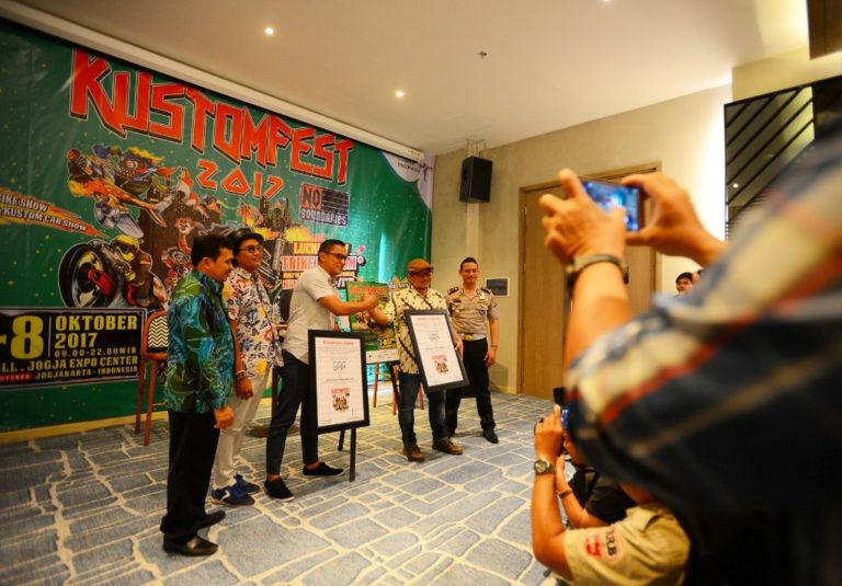 KUSTOMFEST INGINKAN ‘PERAN NYATA’ PEMERINTAH