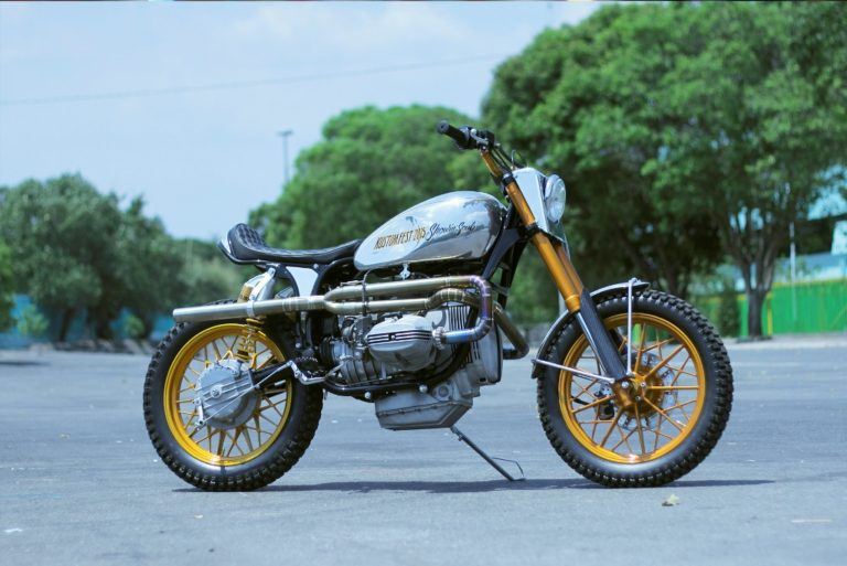 JARAN KORE -KUDA LIAR KARYA RETRO CLASSIC CYCLES