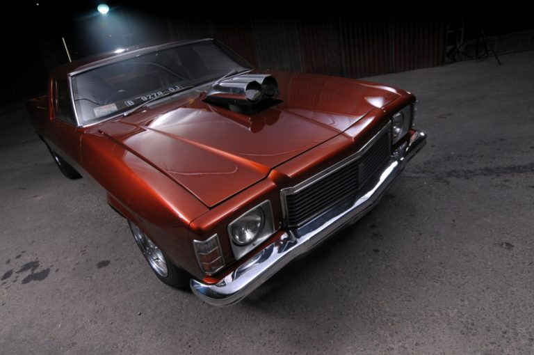 HOLDEN BELMONT 1975 – HOLDEN x CHEVY