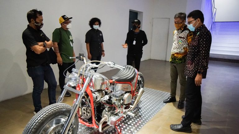 Kepala Dinas Pariwisata DIY Kunjungi Kustomfest 2020